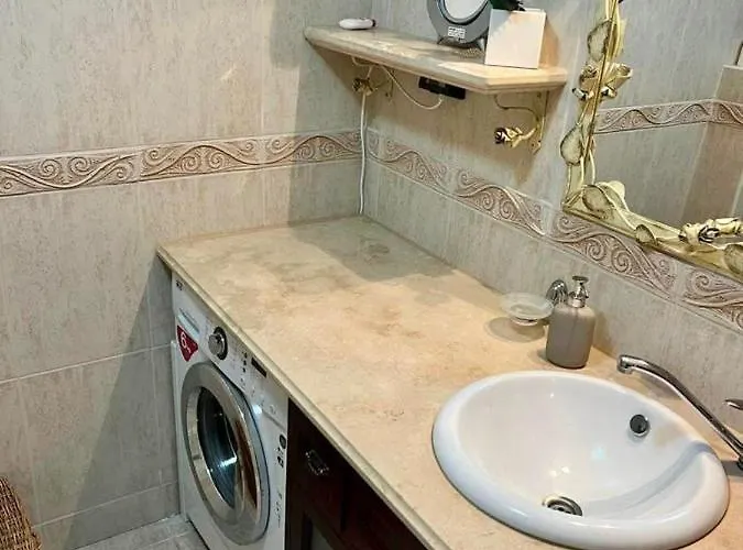 Lux Aronija 아파트